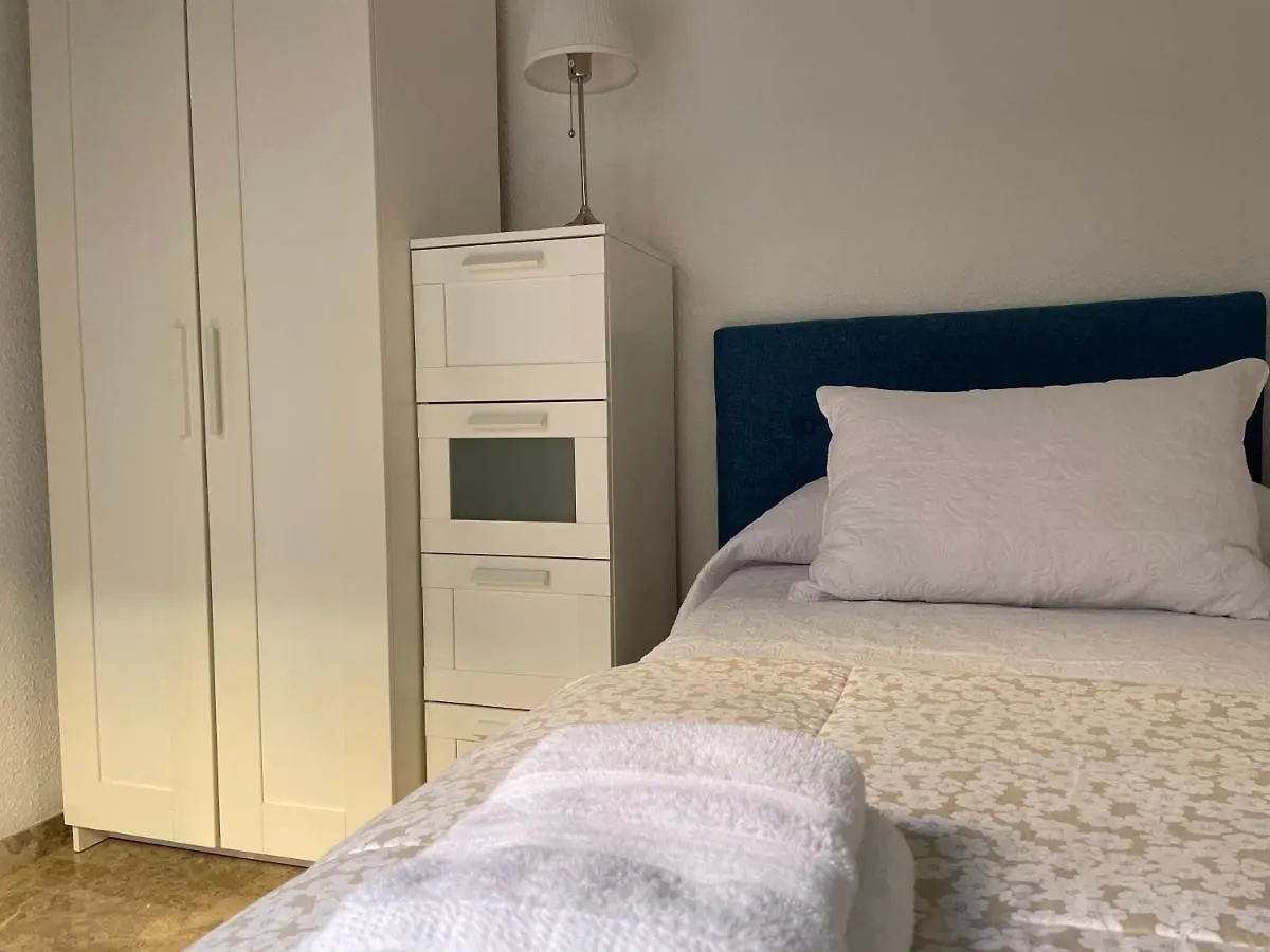 Apartamento Ciudad Jardin Con Parking Cordoue